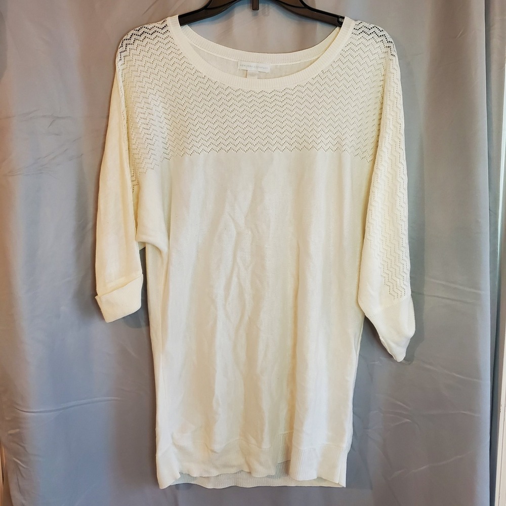 New York & Company Cream Knit Top Dolman Sleeve Tunic Sweater